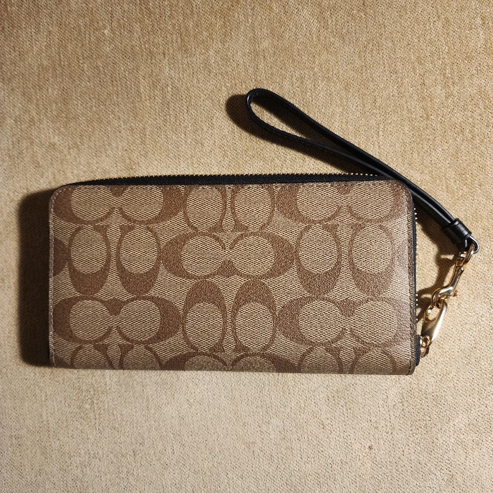 Coach long zip wallet - Picture 2 of 7